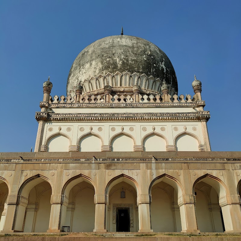 Qutub Shahi Tombs