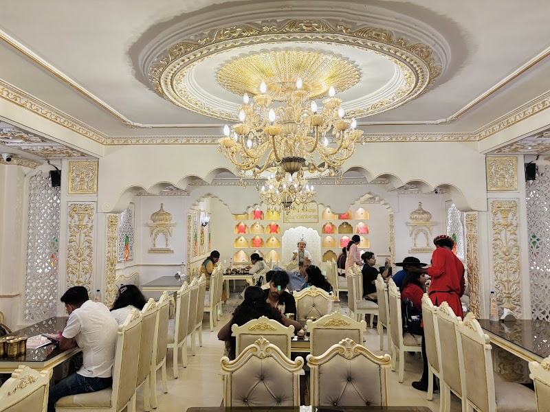 Bhooter Raja Dilo Bor - Jadavpur